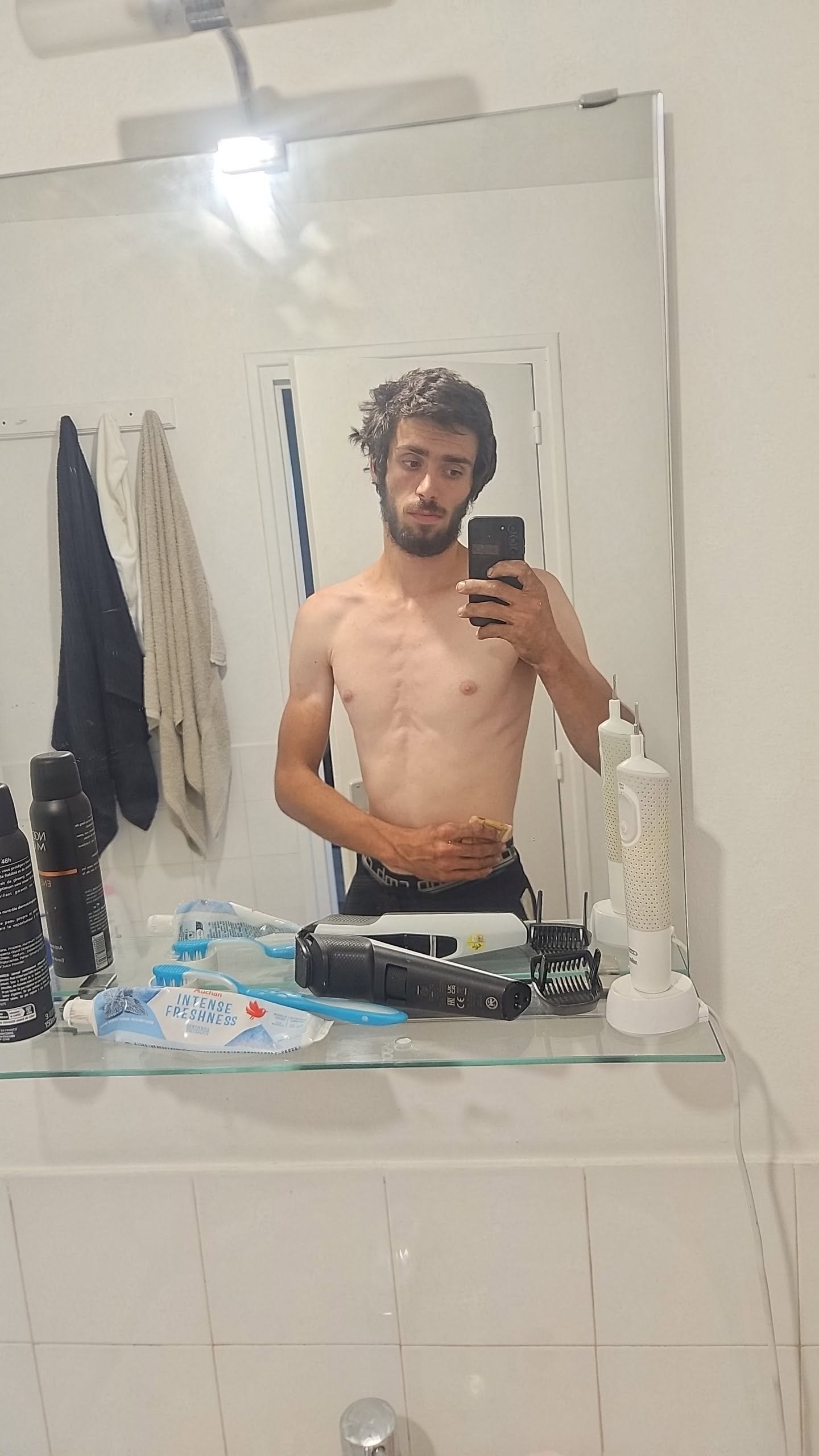 Profil de Nakim, 19 ans, Sex à Hollermühle